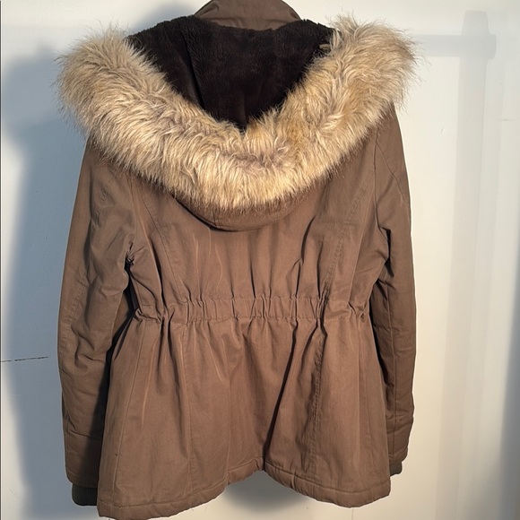 Miss Selfridge Brown Utility Jacket with Hood and removable fur collar - Picture 7 of 8